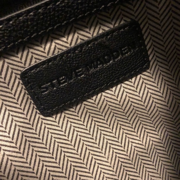 Steve Madden Gold Backpack - Picture 4 of 5